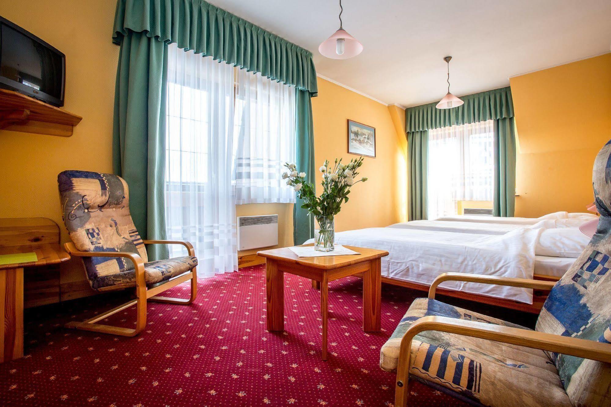 Hotel Skalny Zakopane Bagian luar foto